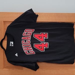 Adidas Chicago Bulls tshirt